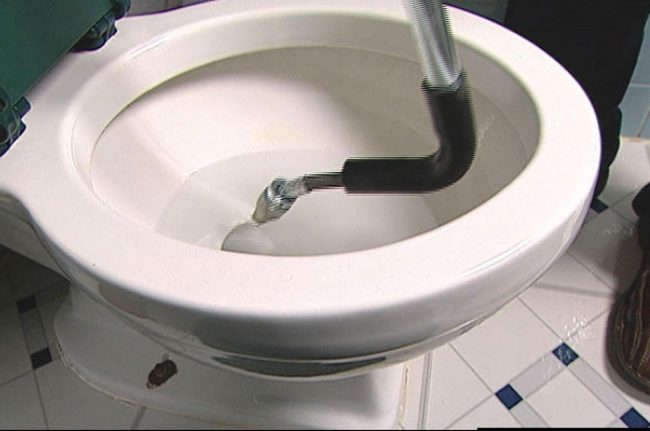 thông tắc bồn cầu tại Hào Nam giá rẻ
